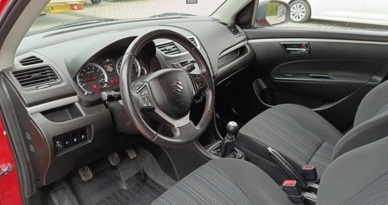Suzuki Swift cena 34900 przebieg: 143000, rok produkcji 2014 z Piaski małe 106